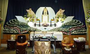 第二ホール　祭壇例