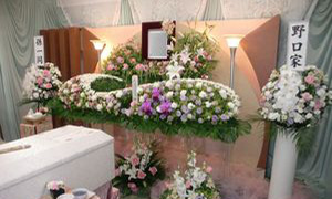 お花で送る家族葬